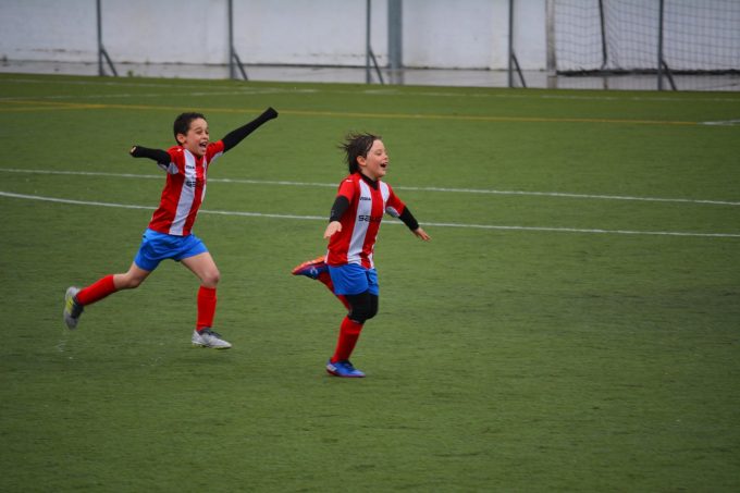 Propagation et organisation du football dans le monde